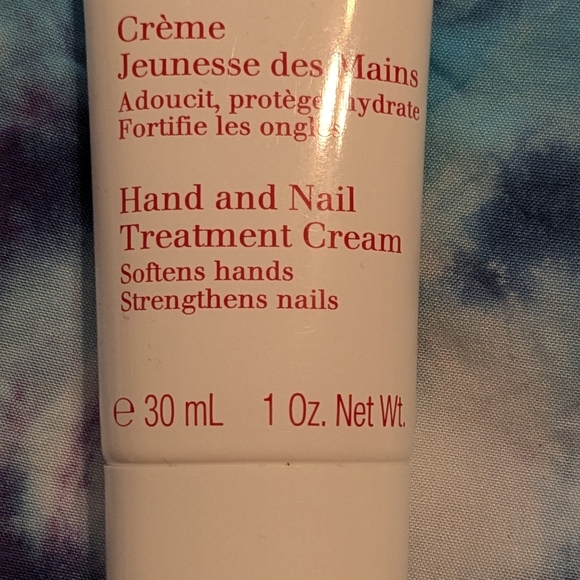 2/$10 Clarins Paris Hand and Nail Treatment Cream - New Sealed Tube - Picture 5 of 10